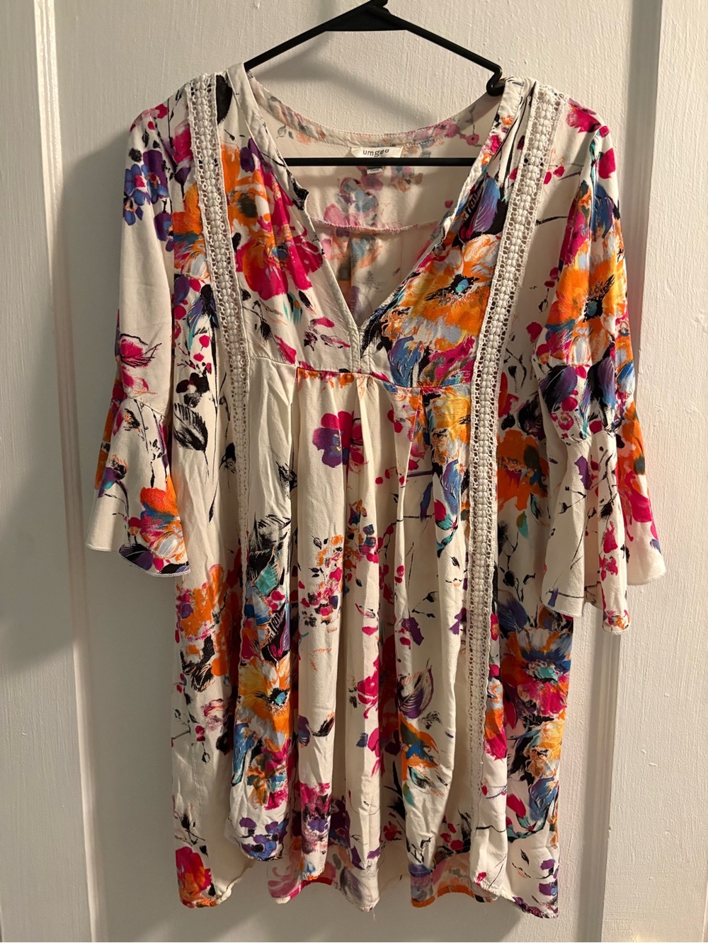 Umgee Floral V-Neck Peasant Top with Crochet Trim